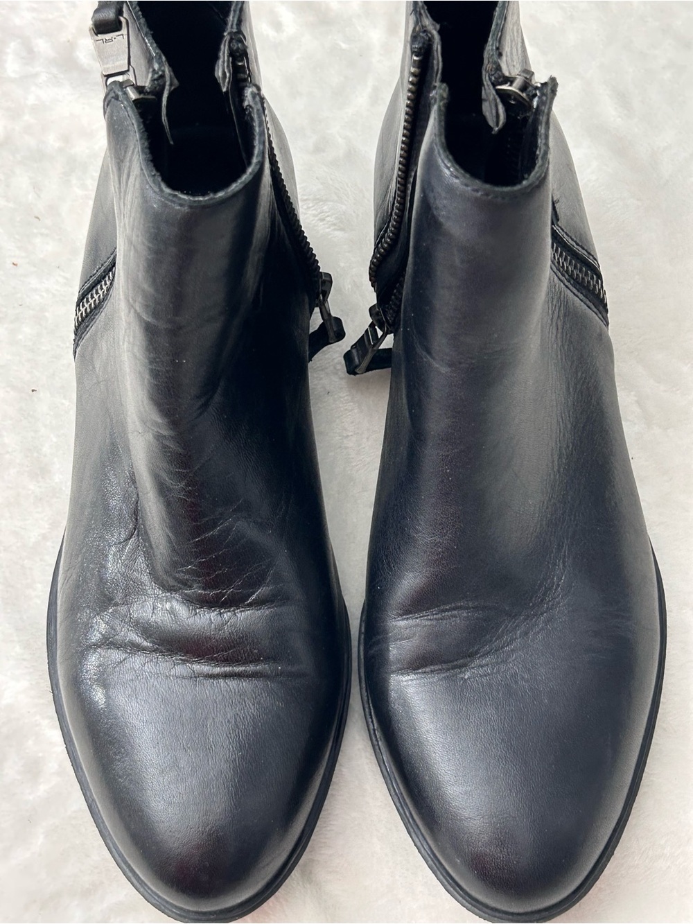 Lauren Ralph Lauren Shira Black Smooth Leather Ankle Dual Zip Boots Size 7